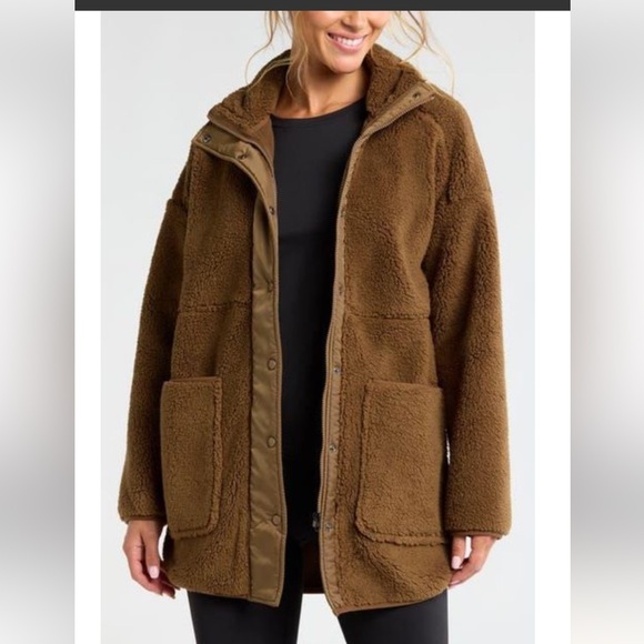 Zella cozy faux shearling jacket size M - Picture 1 of 5